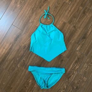 Kenneth Cole Reaction tankini swimsuit